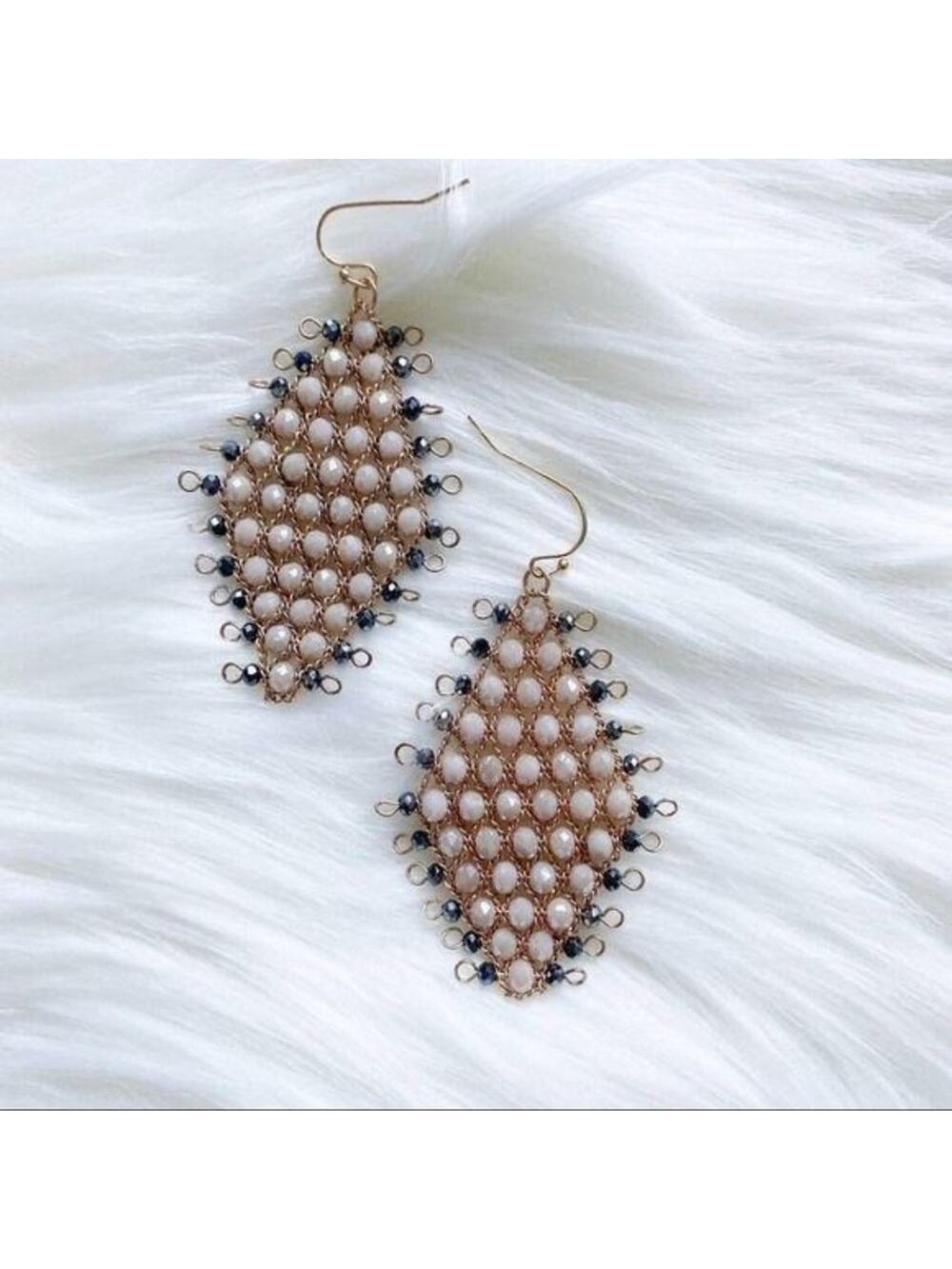 MARLYN SCHIFF Beaded Gold Toned Diamond Shape Drop Earrings